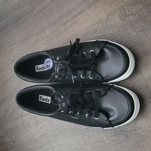 Womens Black Keds